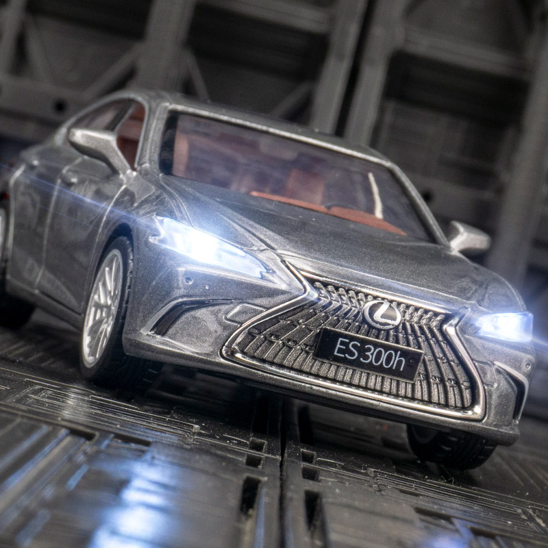 Audio Music Car - Model mobil Lexus ES300h skala 1:35