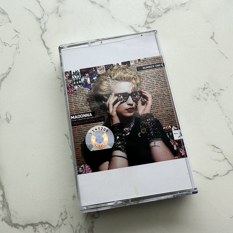 Kaset Pop Amerika Eropa Segel  - Audio Music To Lyrics ulasan dan harga